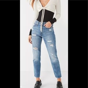 Levi’s Wedgie Partner in Crime size 26 -100% cotton